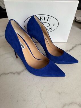 Steve Madden Cobalt Suede Pointed-Toe Stiletto Pumps